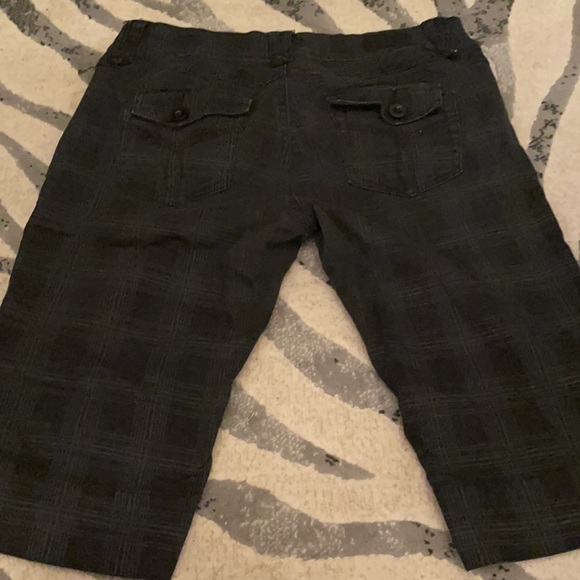 WALKING/GOLF SHORTS *PICK 2 FOR $20* - Picture 4 of 7